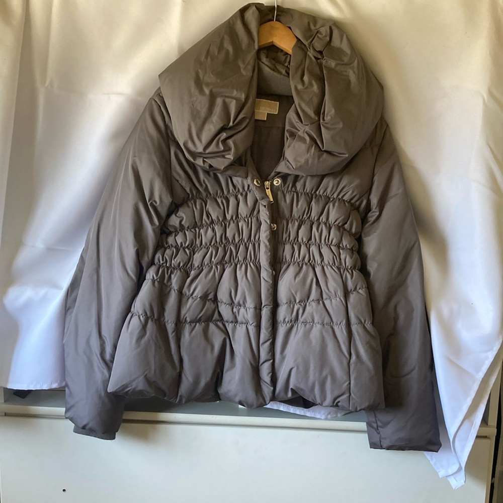 Michael Kiera Down hooded parka nwot